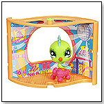 Littlest Pet Shop - Bird in a Skate Shop by HASBRO INC.