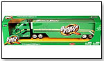 Jada Toys – Quaker State Road Rigz – Peterbilt 387 Tractor Trailer Truck by TOY WONDERS INC.