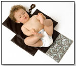 Diaper Clutch by BEEBY INC.