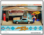  Motormax American Graffiti - Rusty's Auto Salvage Diorama w/ 1970 Dodge Challenger Hard Top 1:64 Scale Die-Cast Model Car</title><style>.adr8{positio by TOY WONDERS INC.