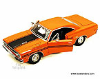 Maisto - 1970 Plymouth GTX 1:24 Scale Die-cast by TOY WONDERS INC.