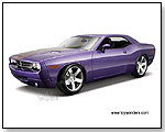 Maisto Premiere - 2006 Dodge Challenger Concept Hard Top. 1:18 scale die-cast collectible model car by TOY WONDERS INC.