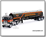Die-cast-Promotions Harley-Davidson - International Transtar COE w/ Petroleum Tanker. 1:64 scale diecast collectible model car</title><style>.adr8{pos by TOY WONDERS INC.